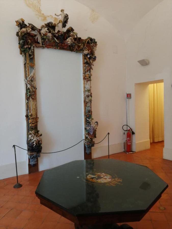 B&B Casa Malu Napoli Bagian luar foto